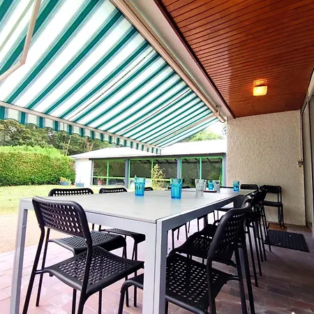 Le 45 Tours Holiday home Nueil-sous-les-Aubiers